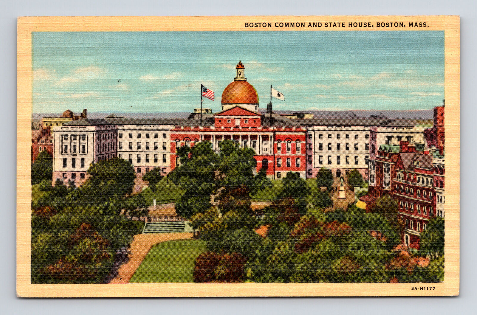 c1933 Linen Postcard Boston MA Massachusetts Boston Common & State House