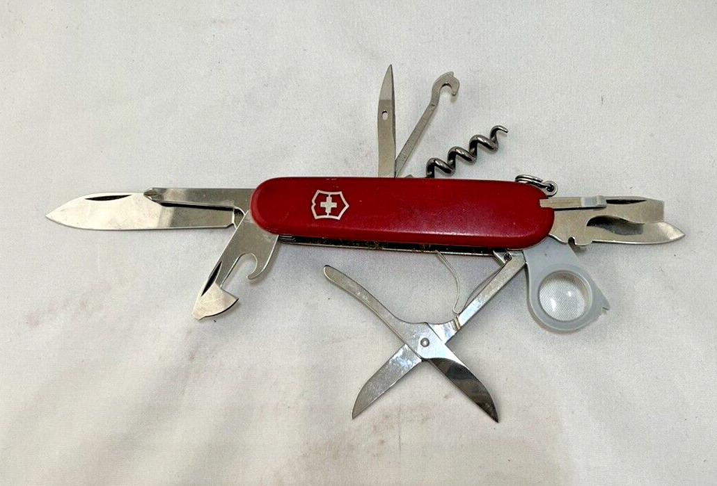 Victorinox 53381 3.5 inch Swiss Army Officier Pocket Knife Pre Owned