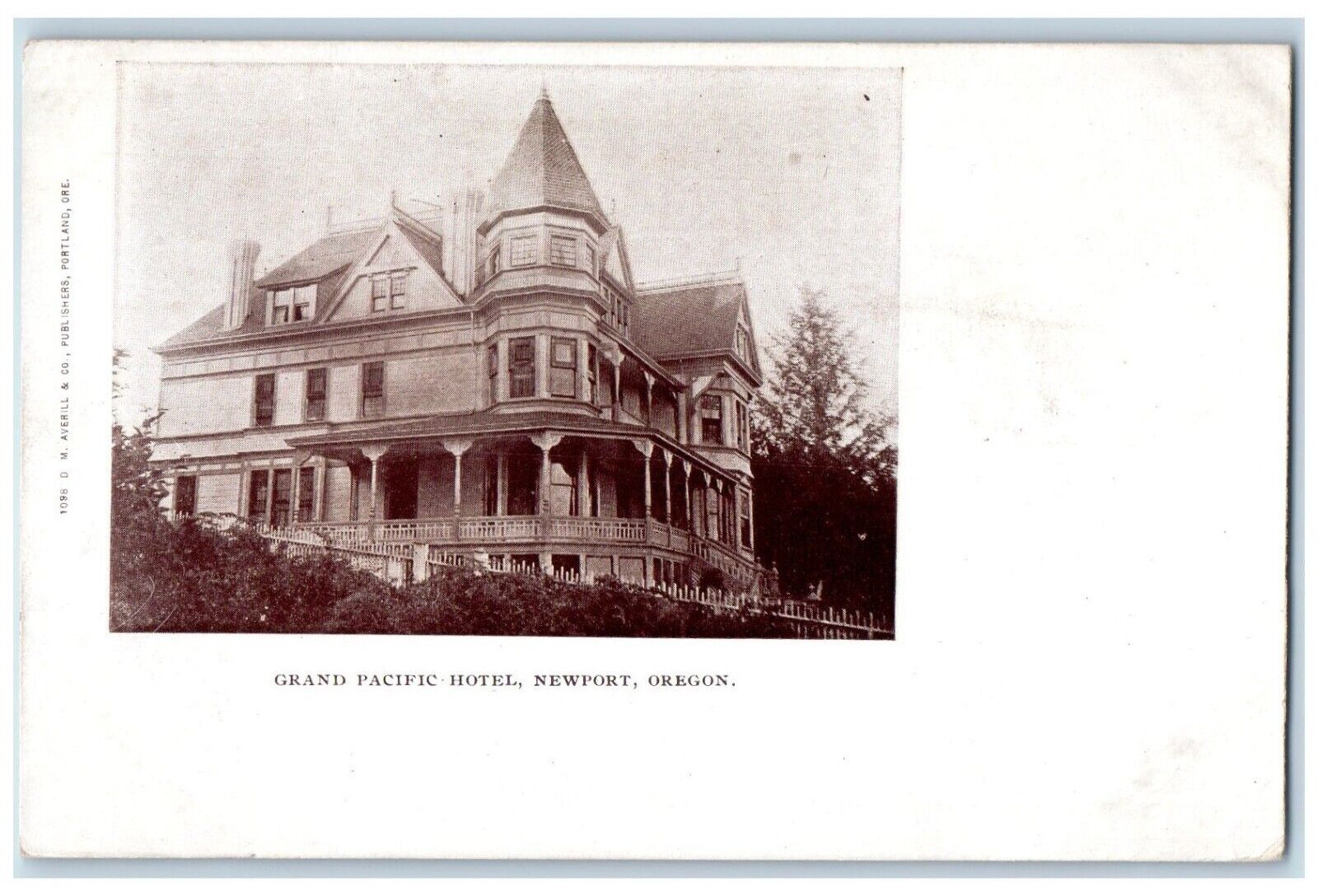 c1905 Grand Pacific Hotel Exterior Mansion Field Newport Oregon Vintage Postcard