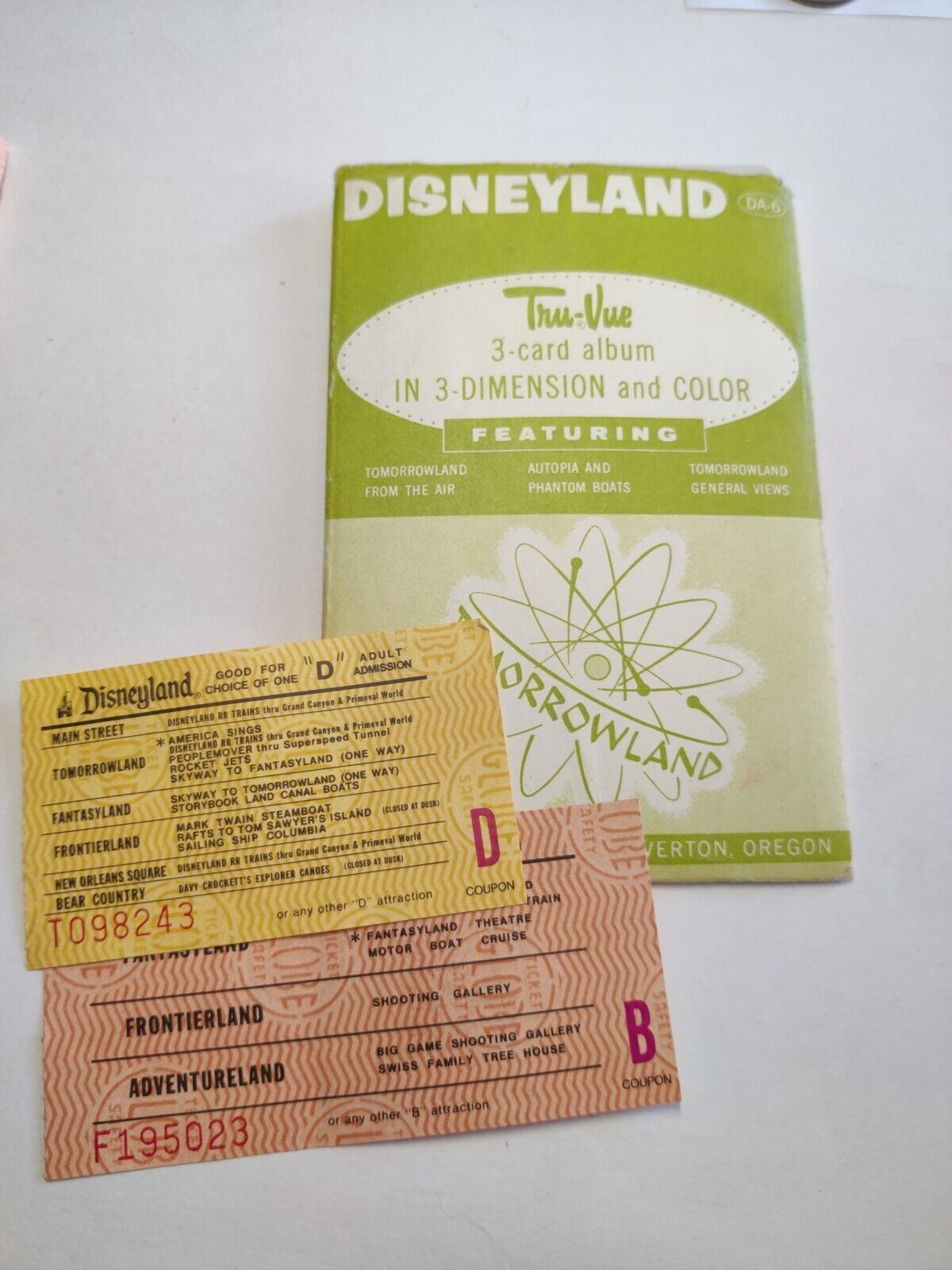 1970s Magic Kingdom Partial Adult+Jun Tickets Coupon Disneyland Tru-Vue Set