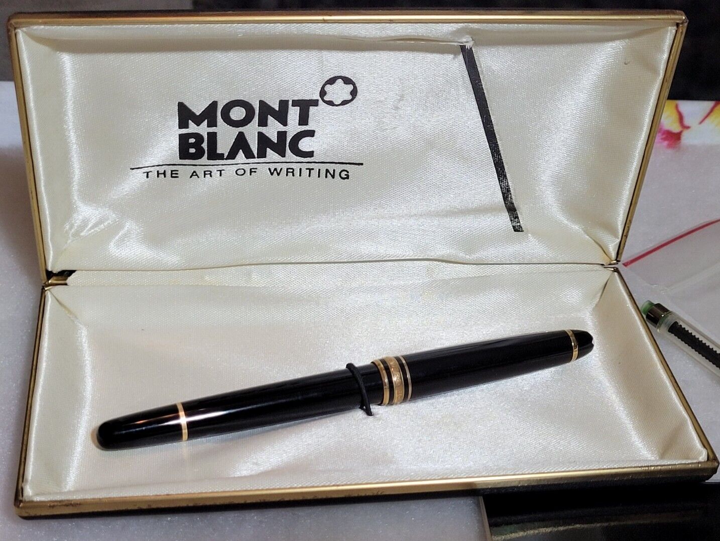 Vintage MONTBLANC Meisterstuck Fountain Pen 14K Gold White Star Never Used 