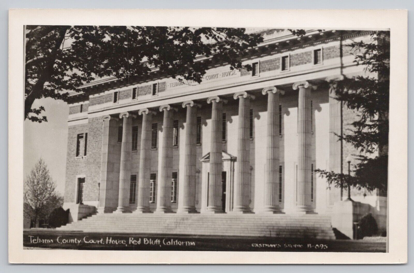 Red Bluff California, Tehama County Court House Vintage RPPC Real Photo Postcard
