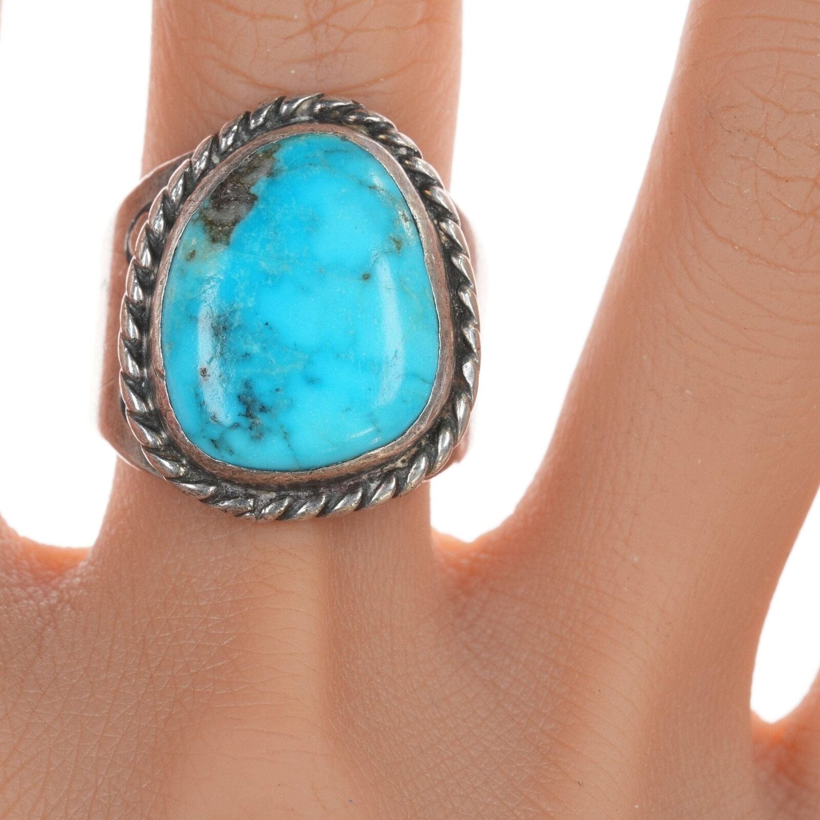 sz11.5 Vintage Navajo sterling and turquoise ring