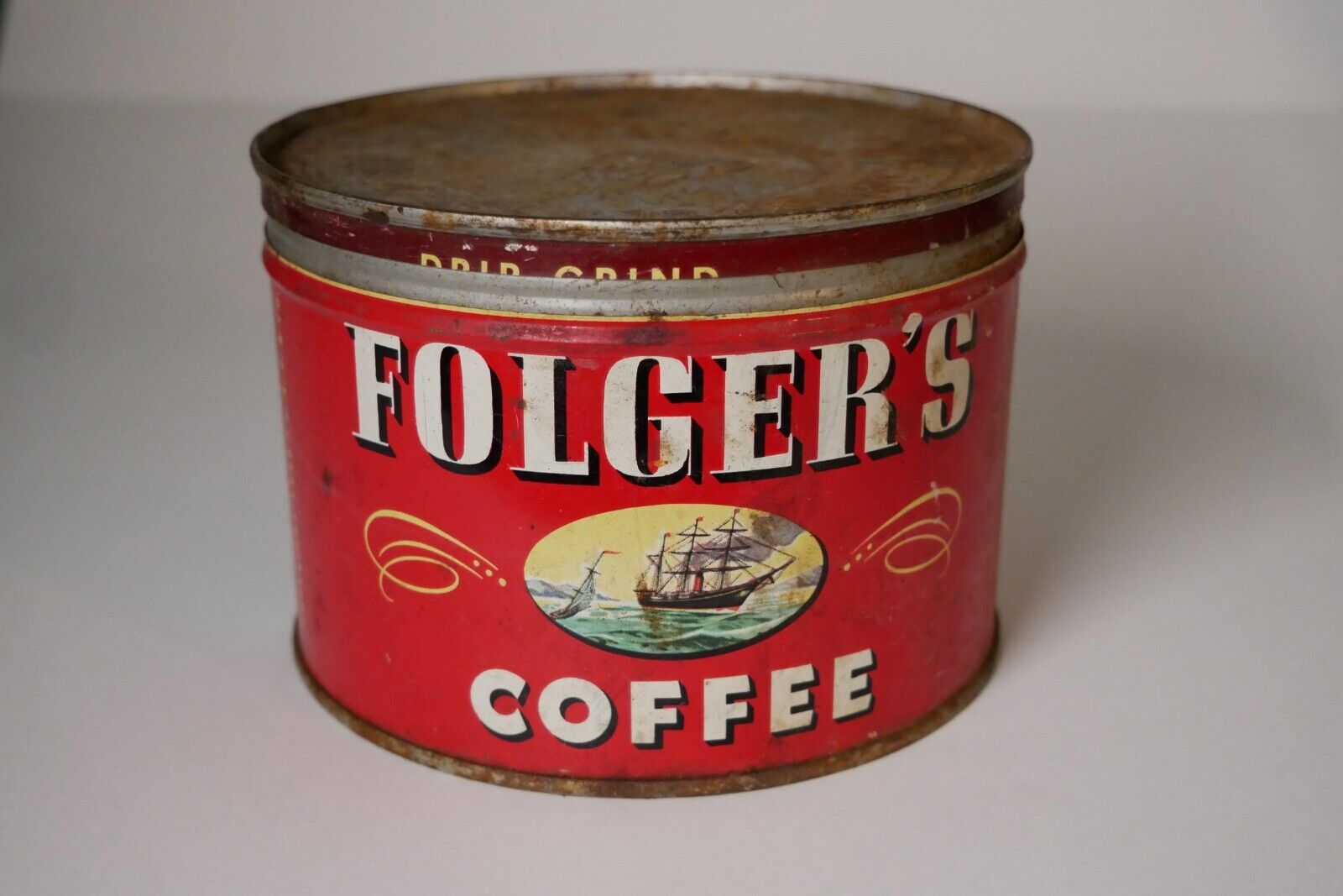 Vintage Folgers Coffee Tin Can 1 Lb Red Lid Sailing Ships Design