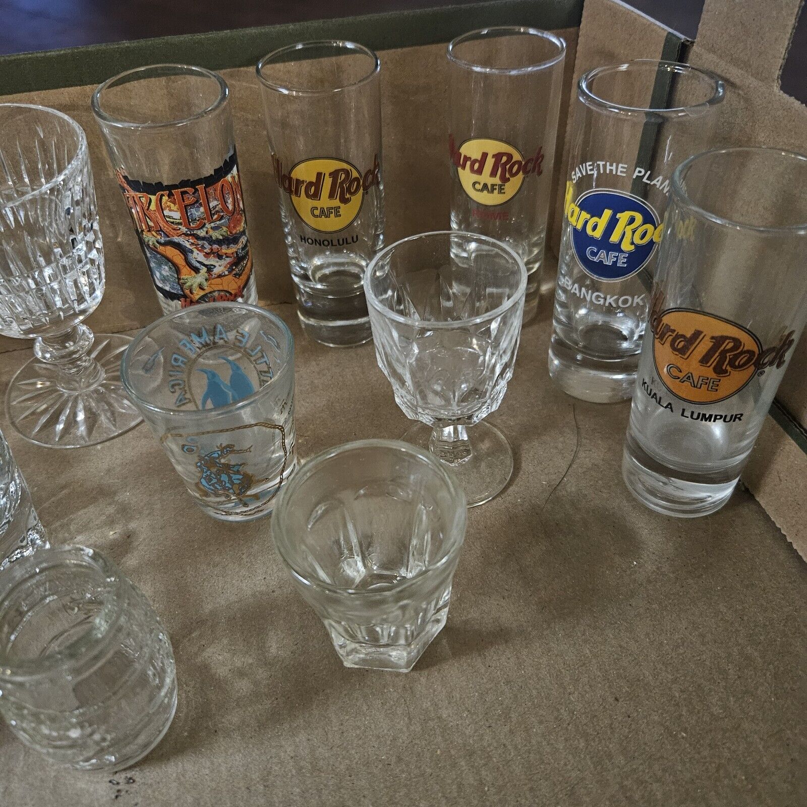 20 Shot Glasses HARD ROCK, TULLAMORE DEW, Jim Beam, Vintage Glass