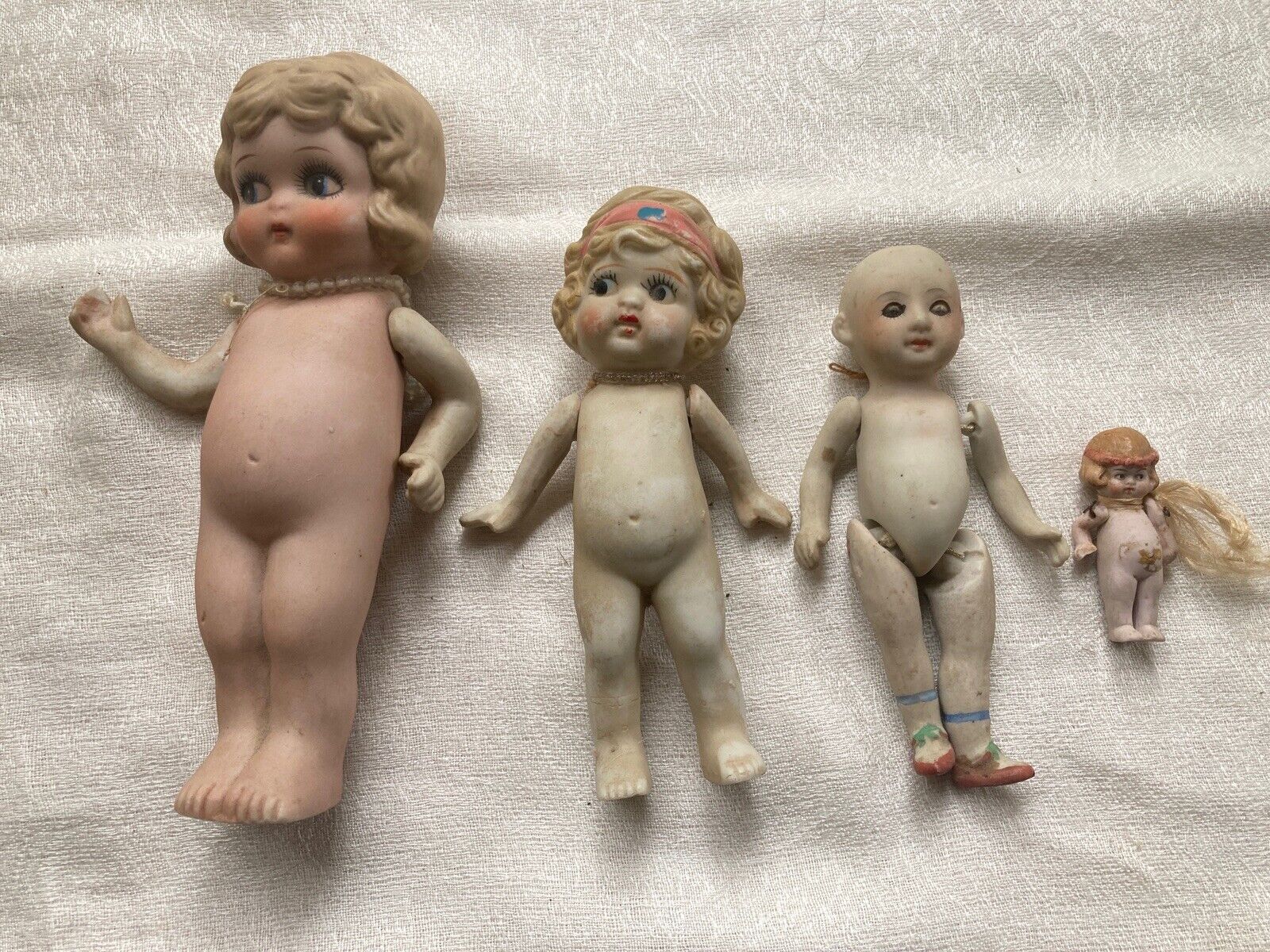 Antique Vintage Miniature Bisque Doll Figurines Japan And Germany, set Of 4