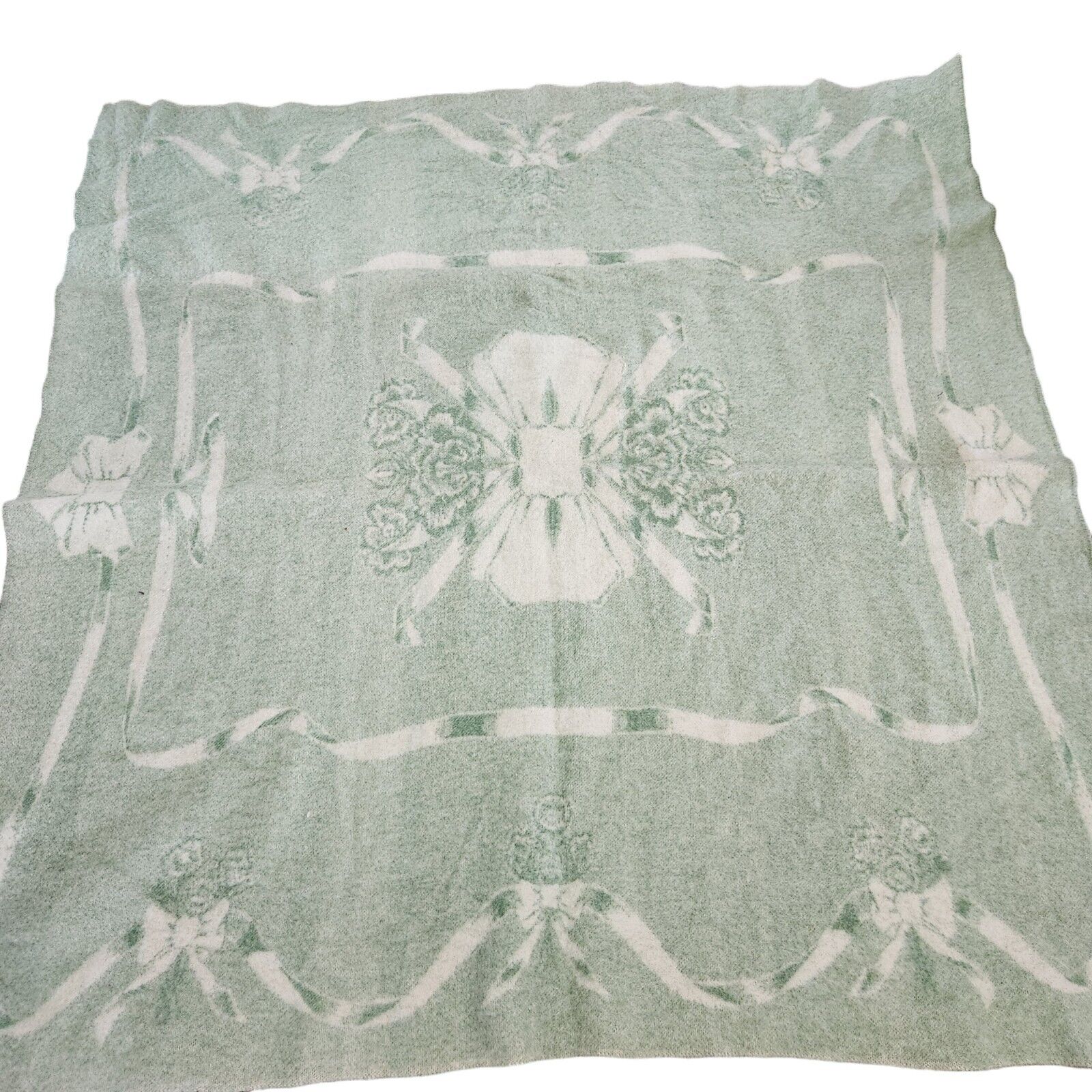 Green Wool Blanket Vintage Bed Spread Bows 85x85 Ribbons Reversible