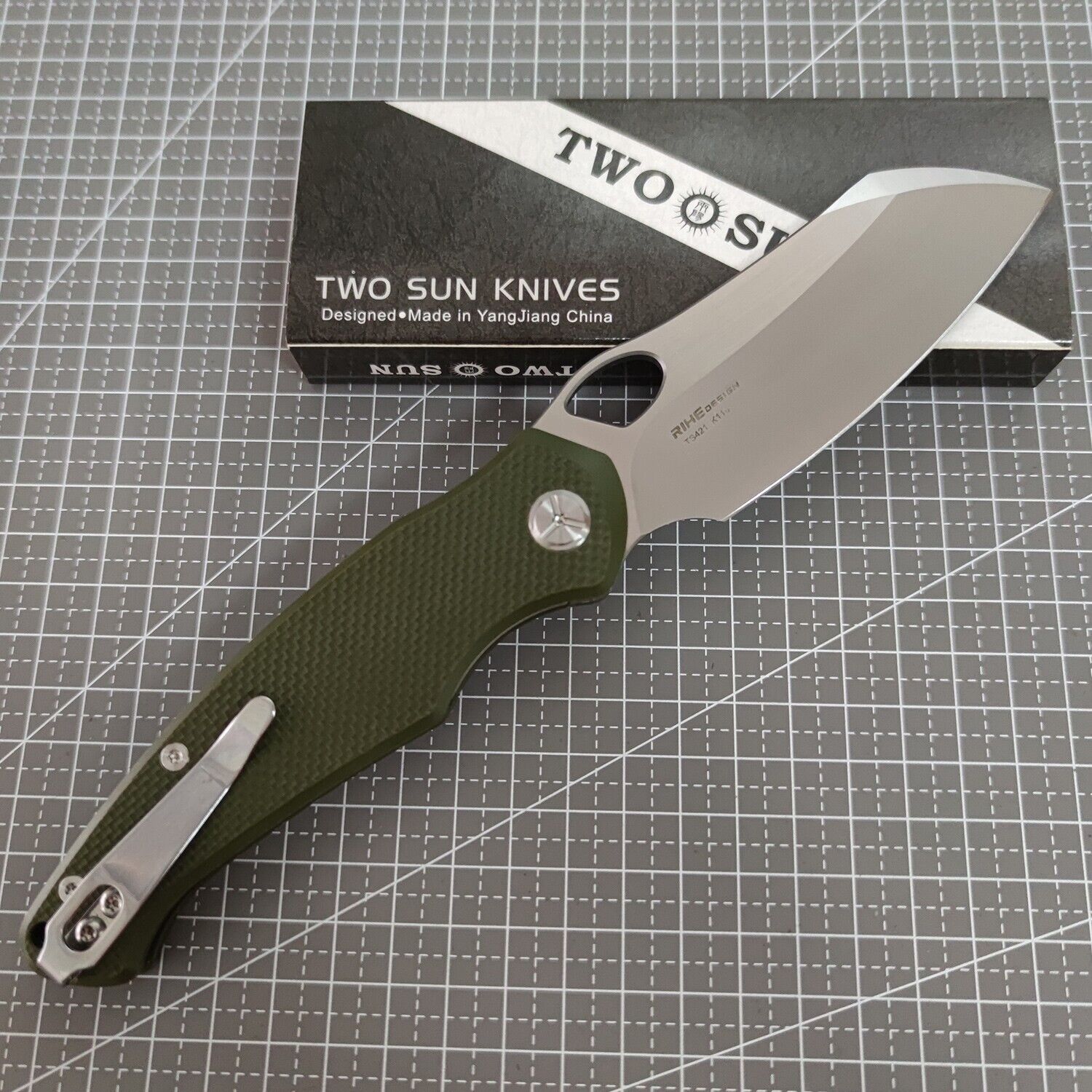 Rihe Design TWOSUN FOLDER KNIFE GREEN G10 HANDLE K110 PLAIN EDGE TS421-K110