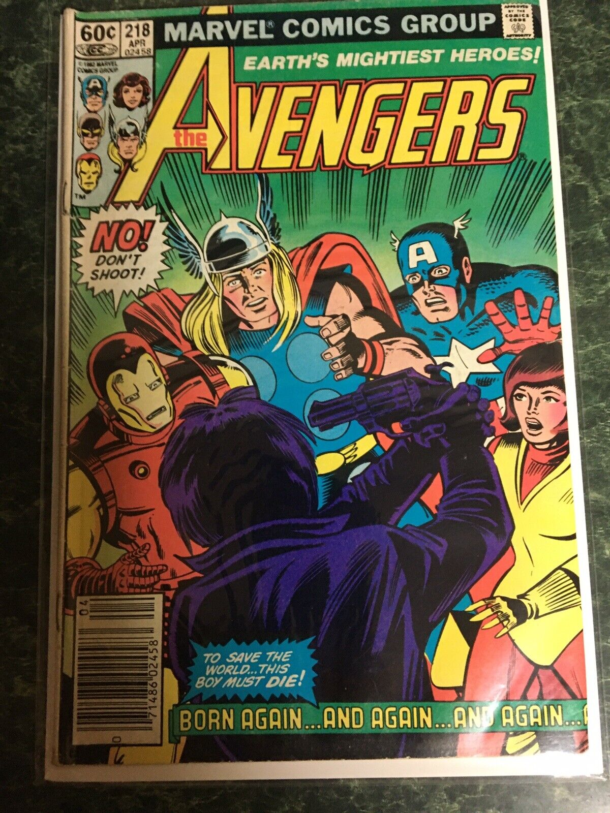 THE AVENGERS #218 (1982) MARVEL COMICS - NEWSSTAND ISSUE - F+