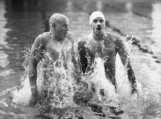 Swimmers Duncan Goodhew And David Wilkie Training 1900s OLD PHOTO