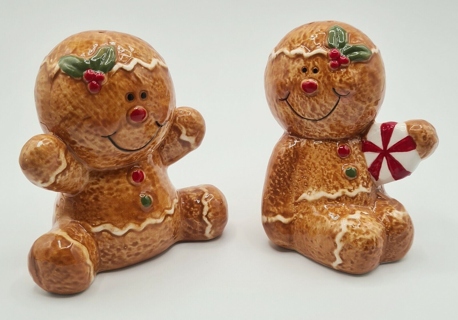 Gingerbread Man Cookie Christmas Shaker 4