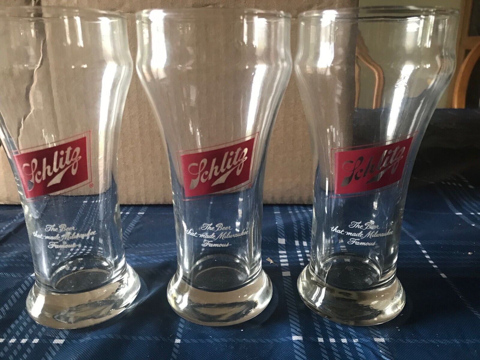 3 VINTAGE Schlitz Beer Pilsner Glass The Beer That Made Milwaukee Famous 6\
