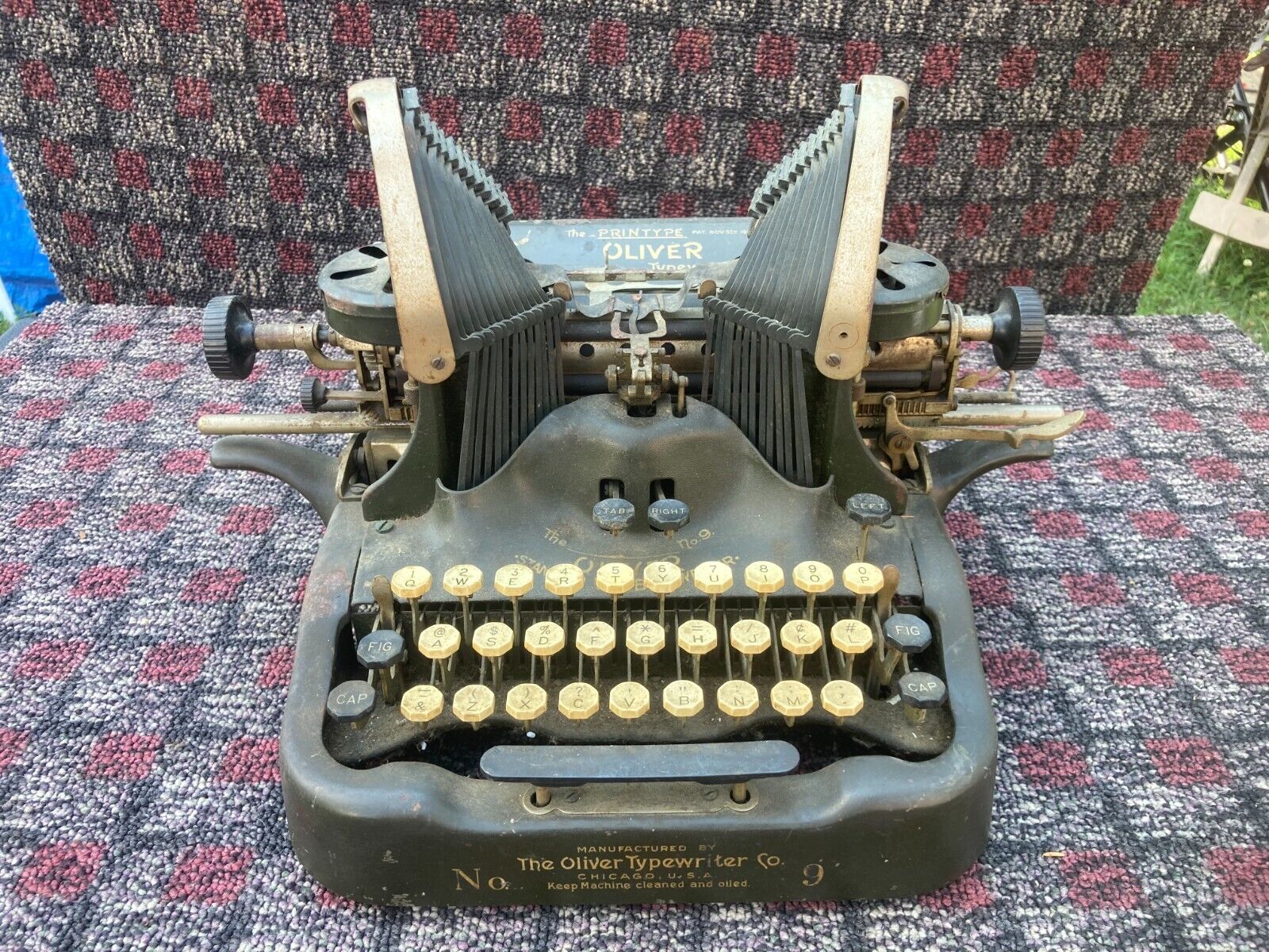 Antique Original Oliver Batwing Typewriter No. 9