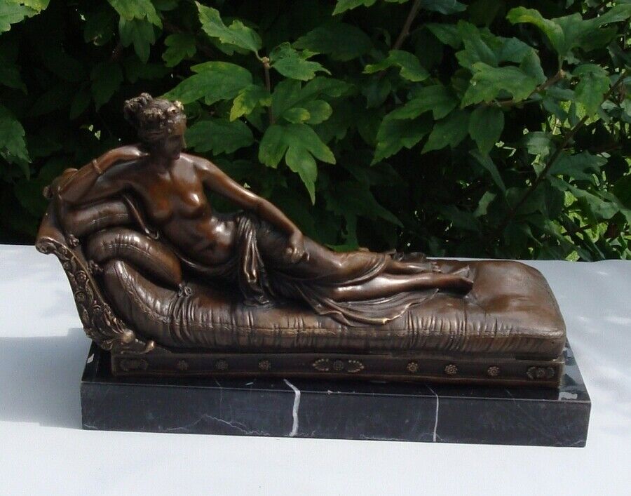 Statue Sculpture Damsel Sexy Art Deco Style Art Nouveau Style Bronze Signed