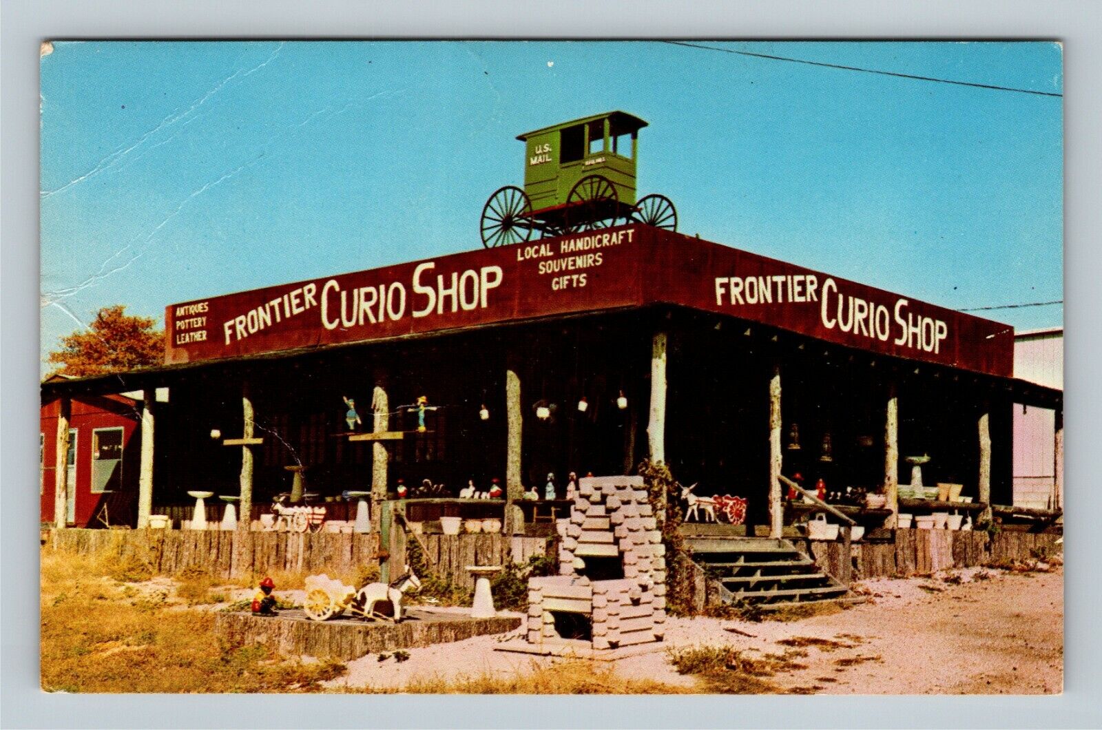 Hardy AR, Frontier Curio Shop, Arkansas Vintage Postcard