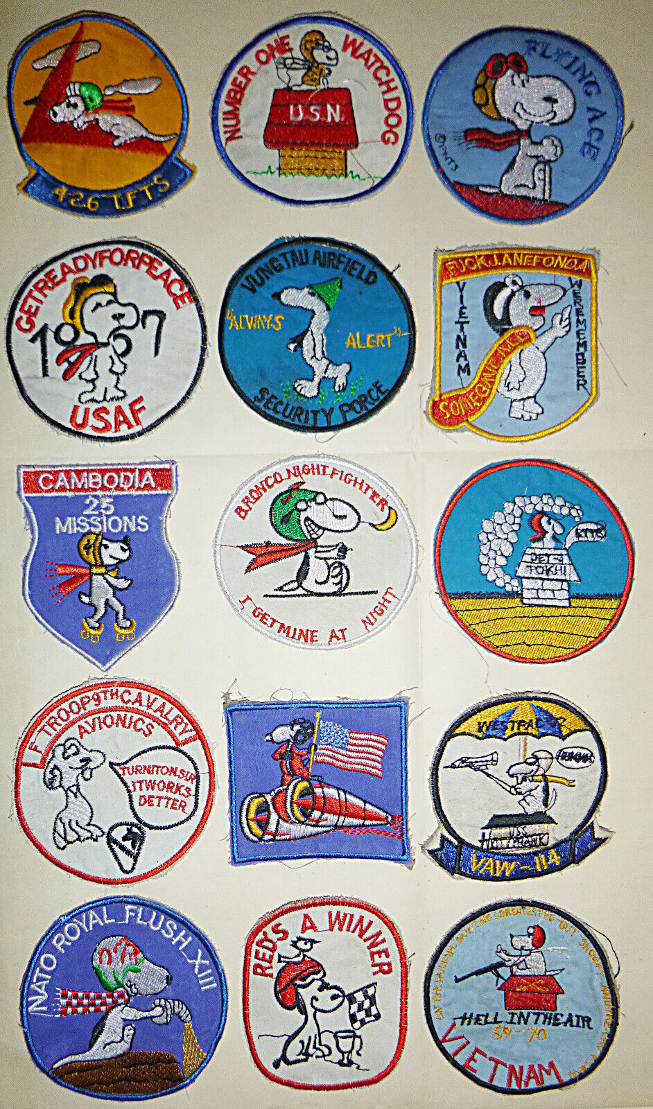 Lot x 15 PATCH - SNOOPY the DOG - Hell in the Air - Captain America, Vietnam War