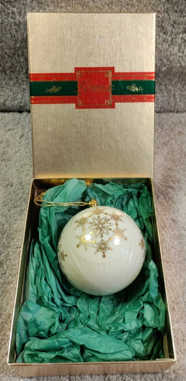 Lenox 1988 Annual Christmas Vintage Collectible Ornament Original Gold Foil Box