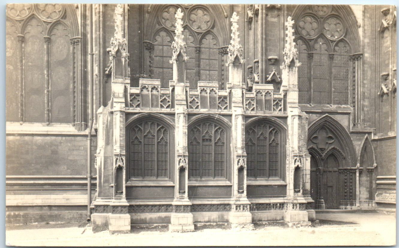 Postcard - Front view of a Church Scene