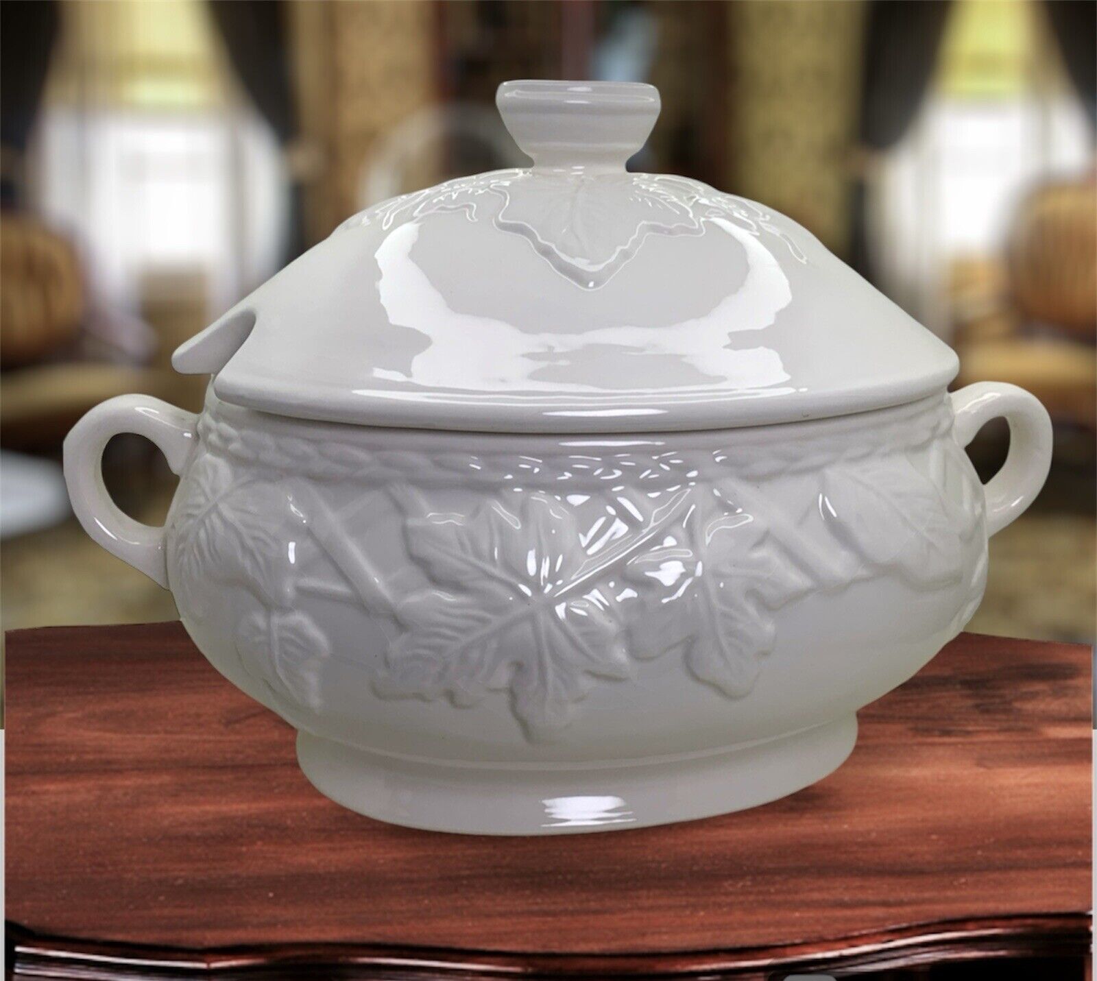 Vintage HIMARK Large White Porcelain Soup Tureen w Lid Embossed Leaves & Lattice
