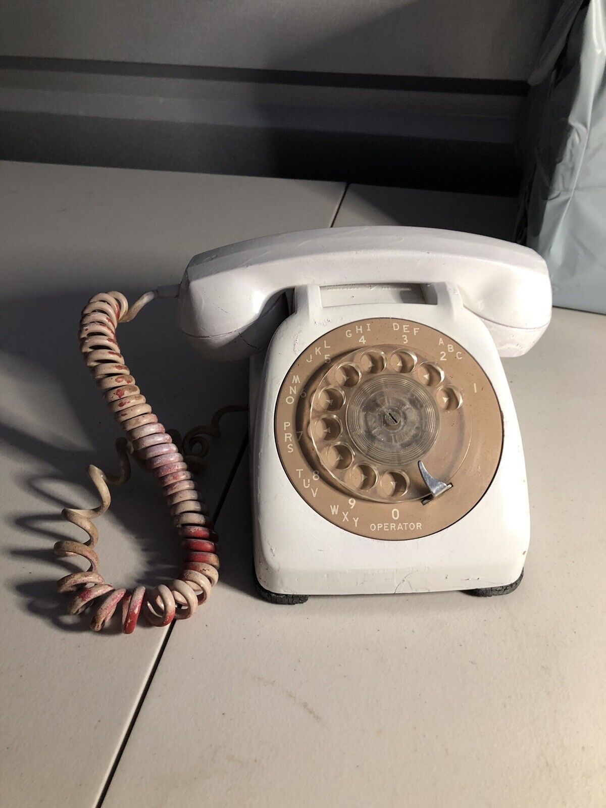 Vintage Roger y Phones (hand Painted) Nice Prop? 