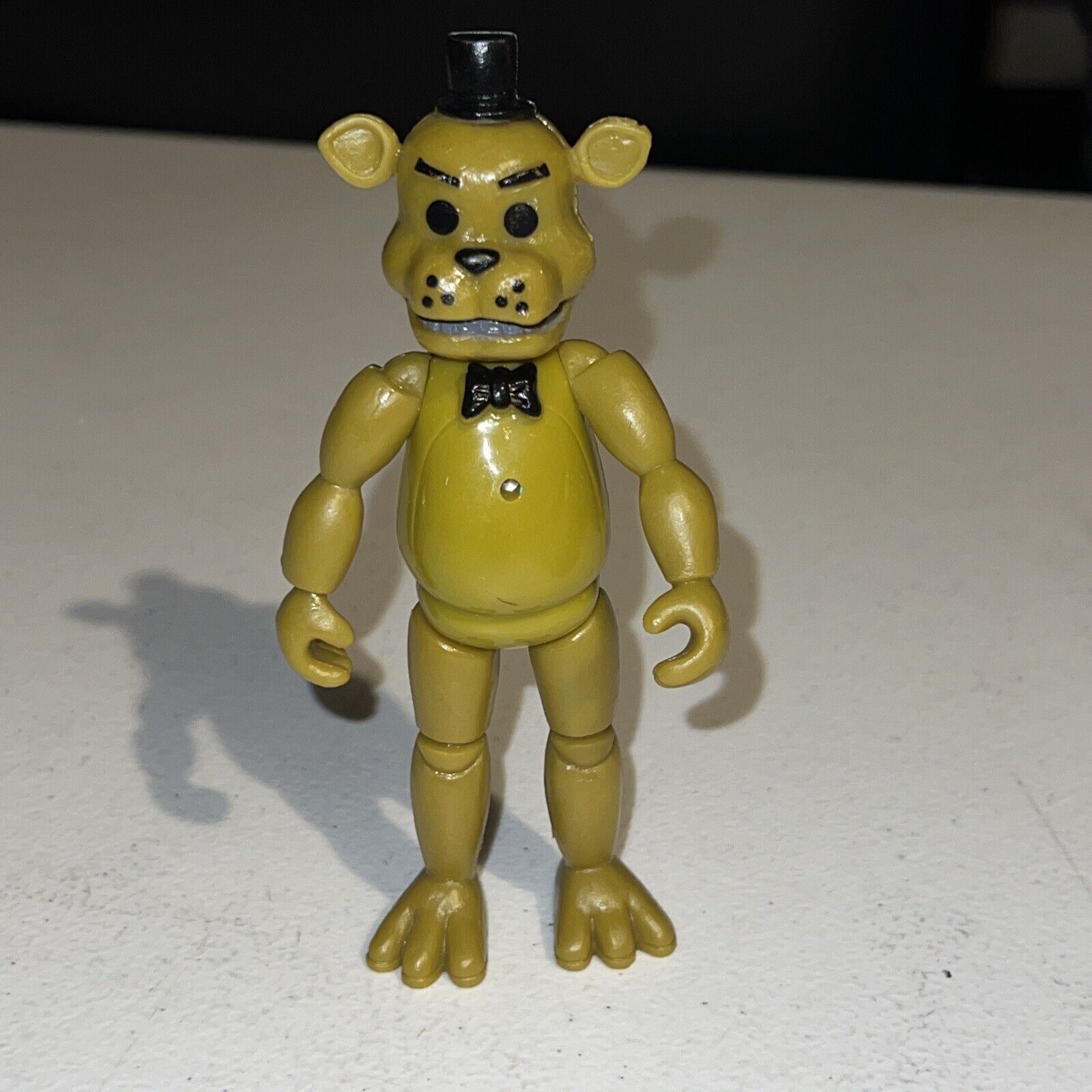 Funko Freddy Articulated Figure, Five Nights at Freddys 6”, Gold Funko light up