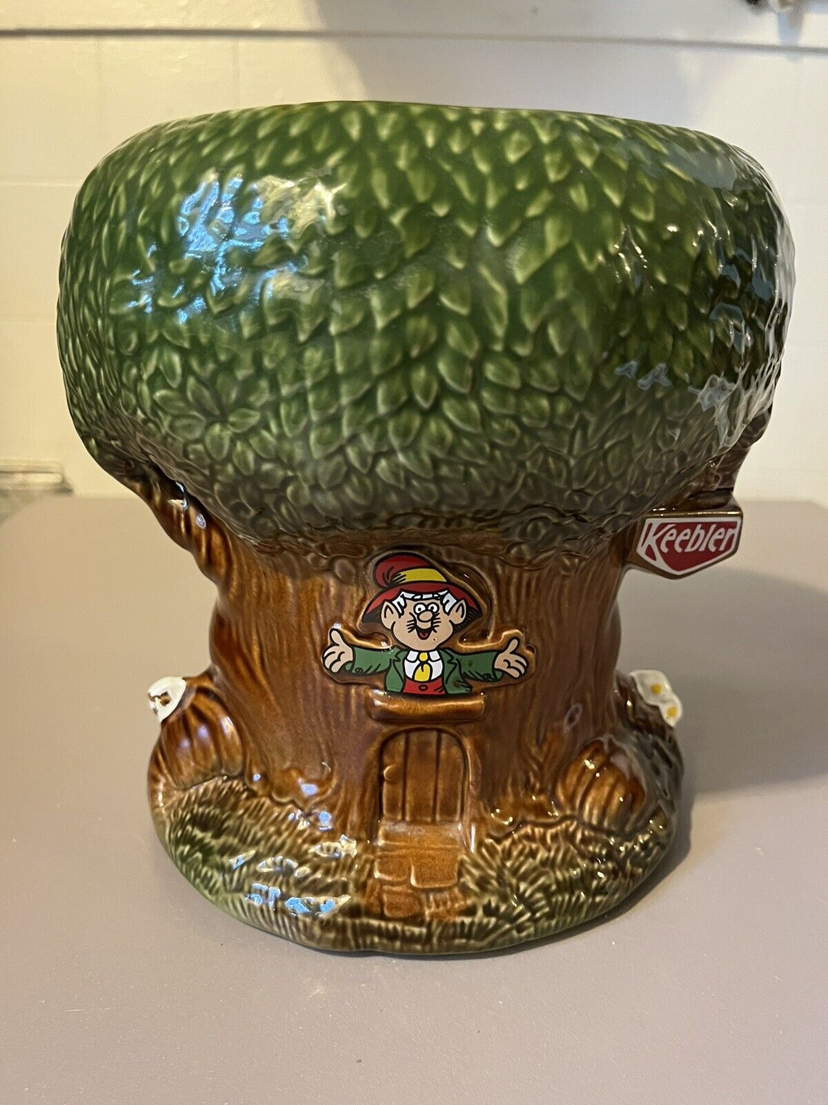 Vintage Keebler Elf Tree house Ceramic Cookie Jar Planter Made In USA  No Lid