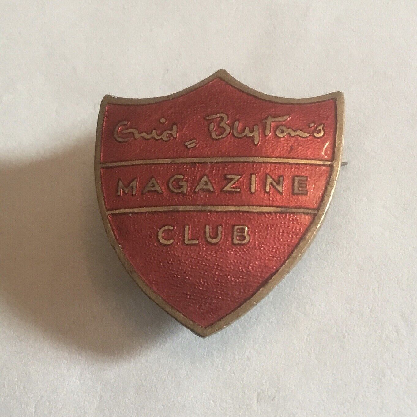 Rare old Enid Blyton’s Magazine Club badge