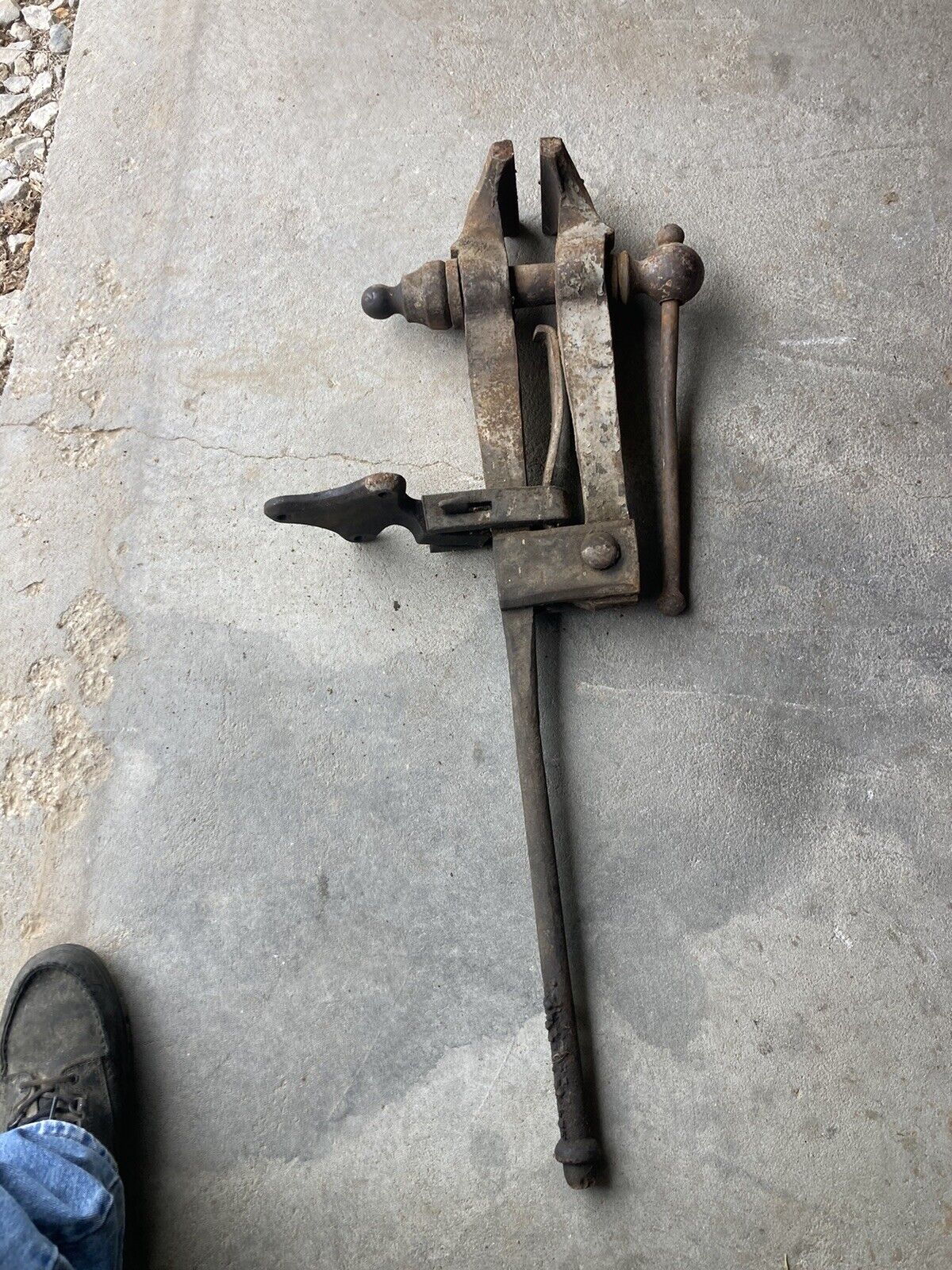 Antique Blacksmithing Blacksmith Tool POST LEG VISE 41” Long 5”Jaws Barn Find