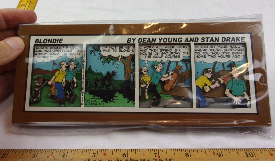 Desk plaque 3D Blondie golfing golfers funny MIP 2000s Dean Young Stan Drake