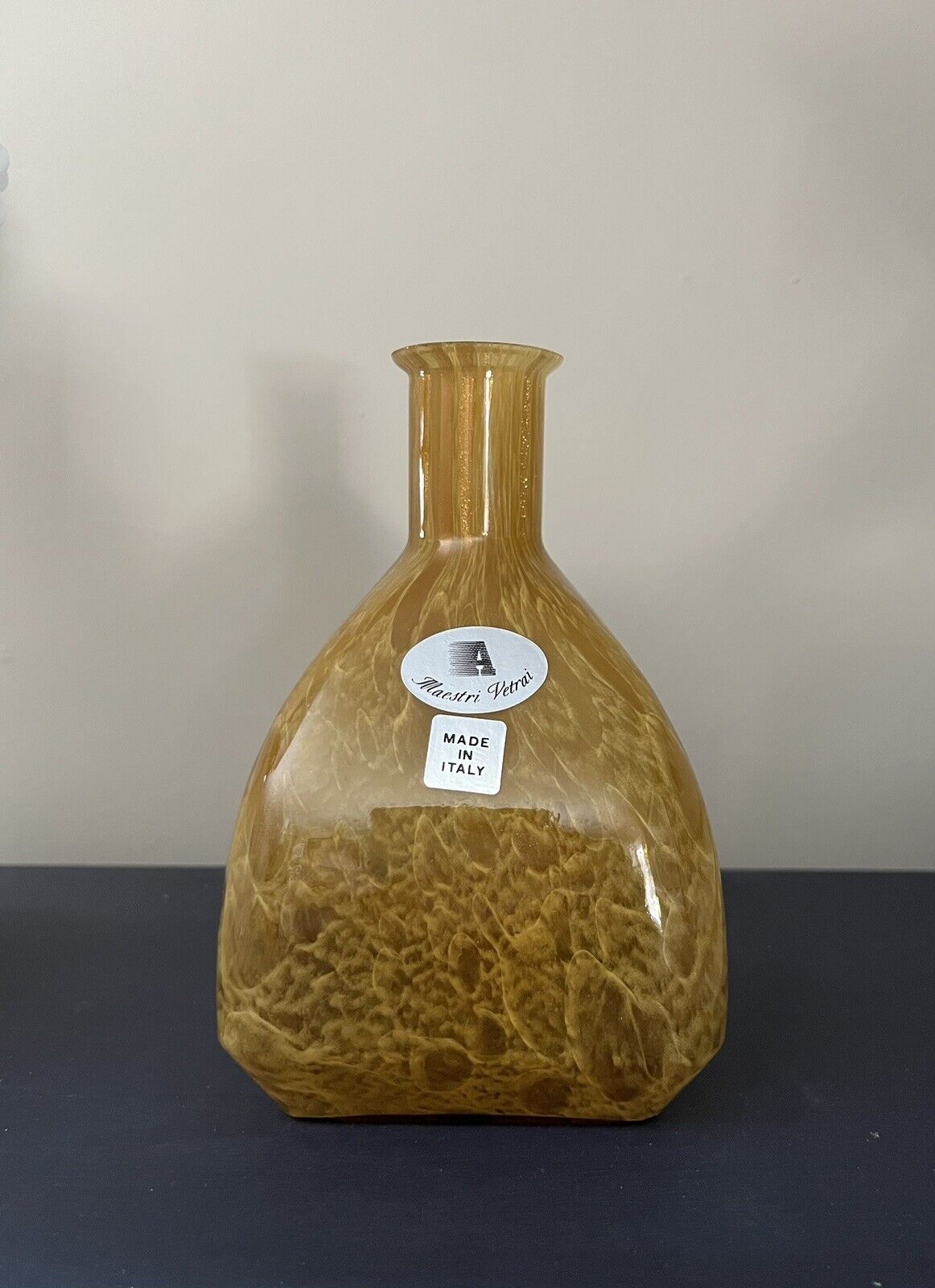 7-1/4” Art Glass Vase by MAESTRI VETRAI, Murano, ITALY w/Original Tag Gold Swirl