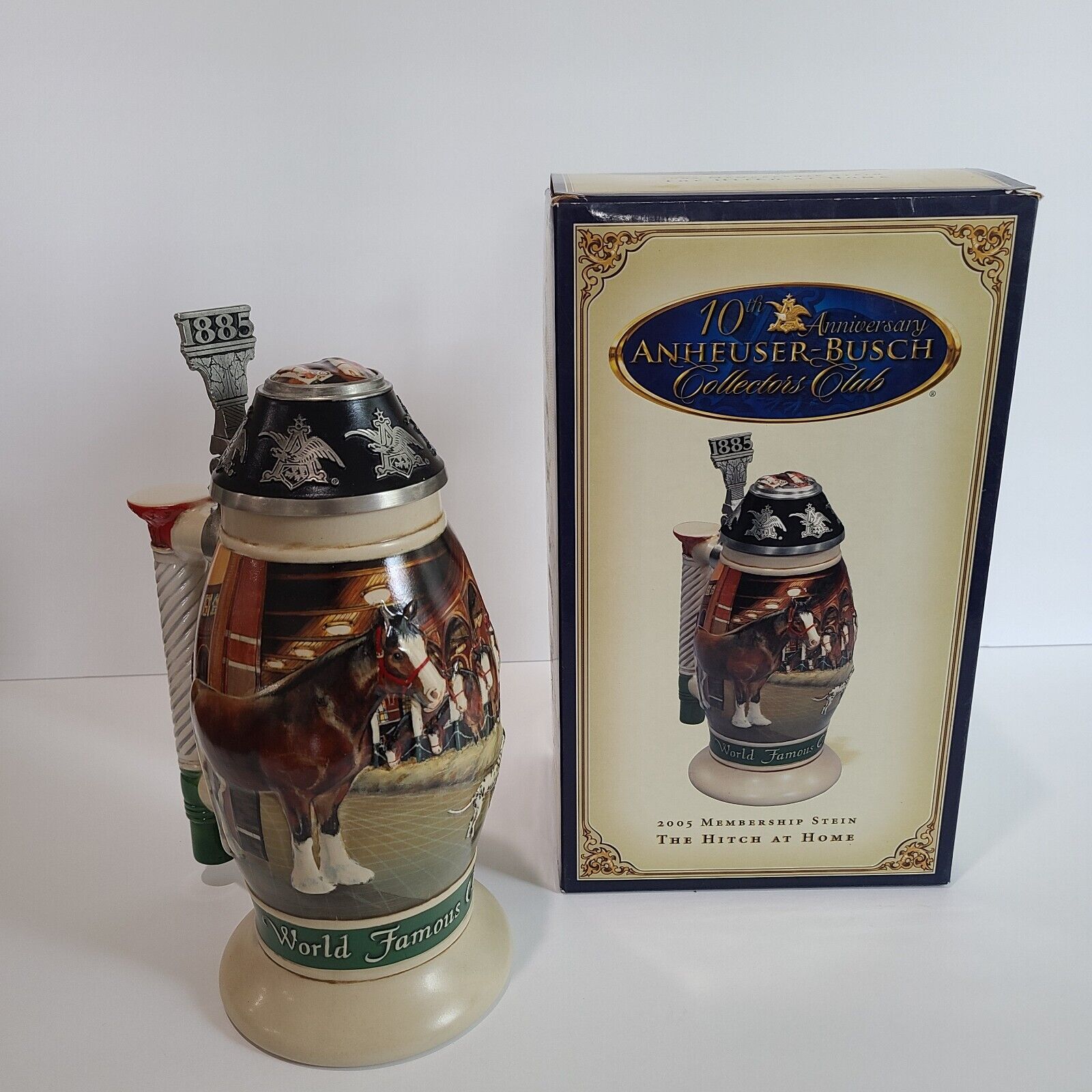 2005 Anheuser Busch 10th Anniversary Membership Stein The Hitch at Home New in B