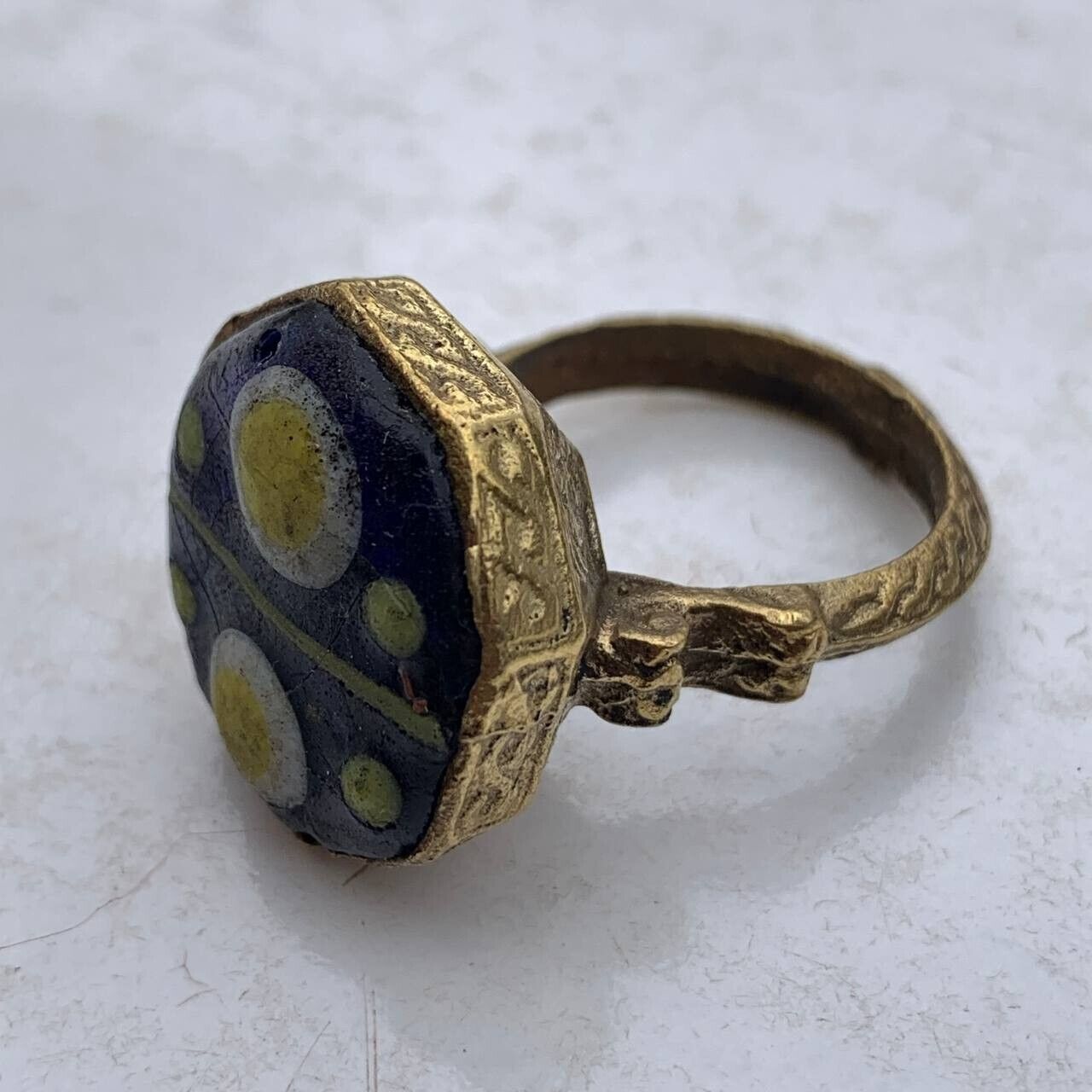 Ancient Old Bronze Antique Ring Roman Arabia With Evil Eye Stone Artifact Rare
