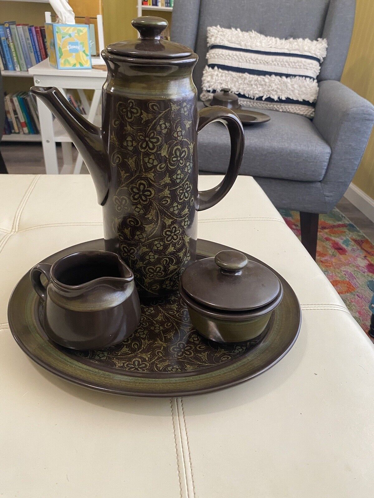 Vintage FRANCISCAN MADEIRA Tea Pot, Tray, Creamer, And Sugar