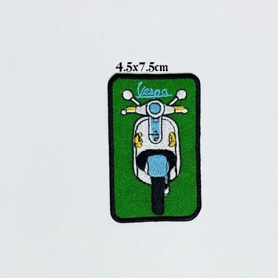 Vintage Vespa Classic Green Motorists Embroidered Patch Badge Sew / Iron N-272