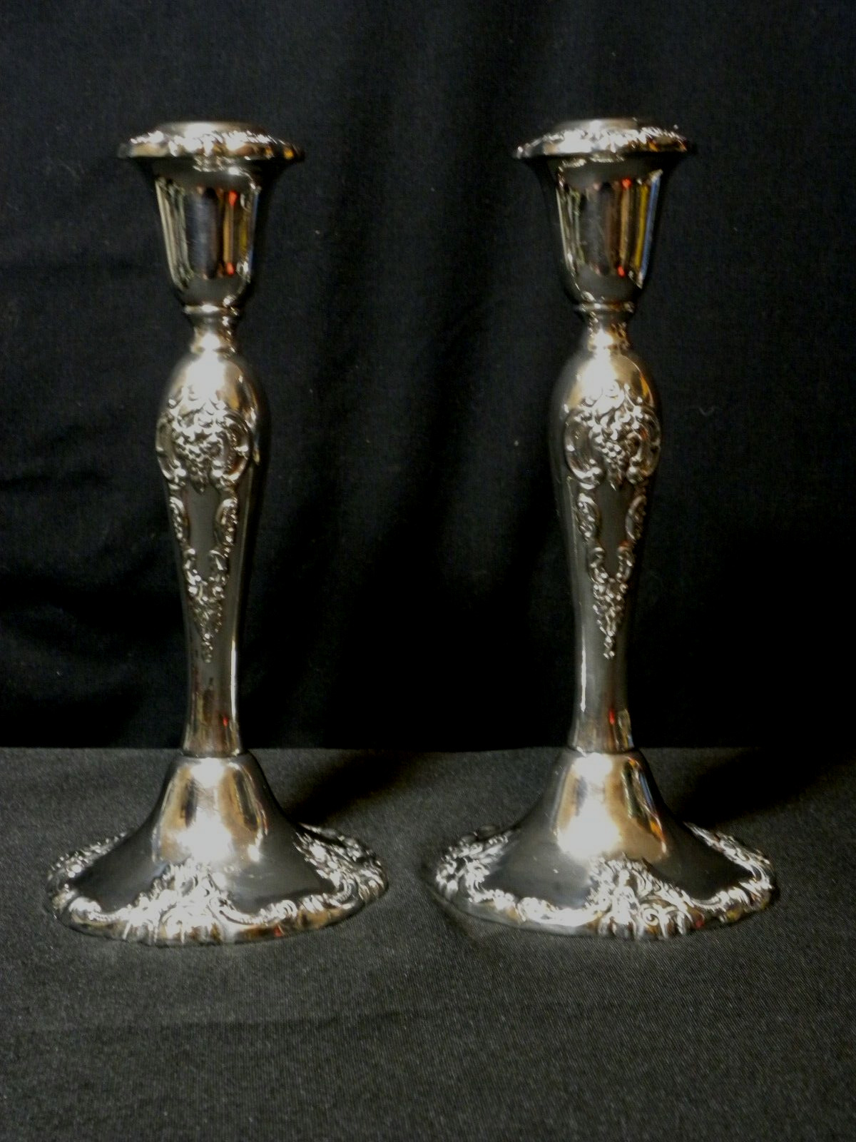 Vintage Pair #750 Wallace Baroque Taper Candlesticks Holder Silver Plated 8.50\