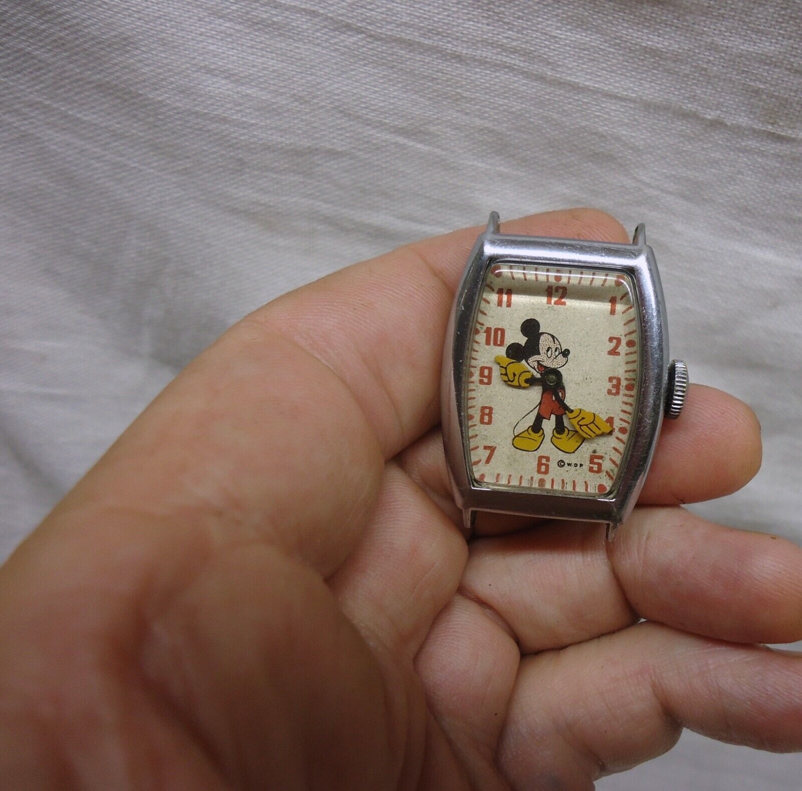 Vintage 1947 Mickey Mouse Ingersoll Wrist Watch 4740 Runs Works Sold For Repair
