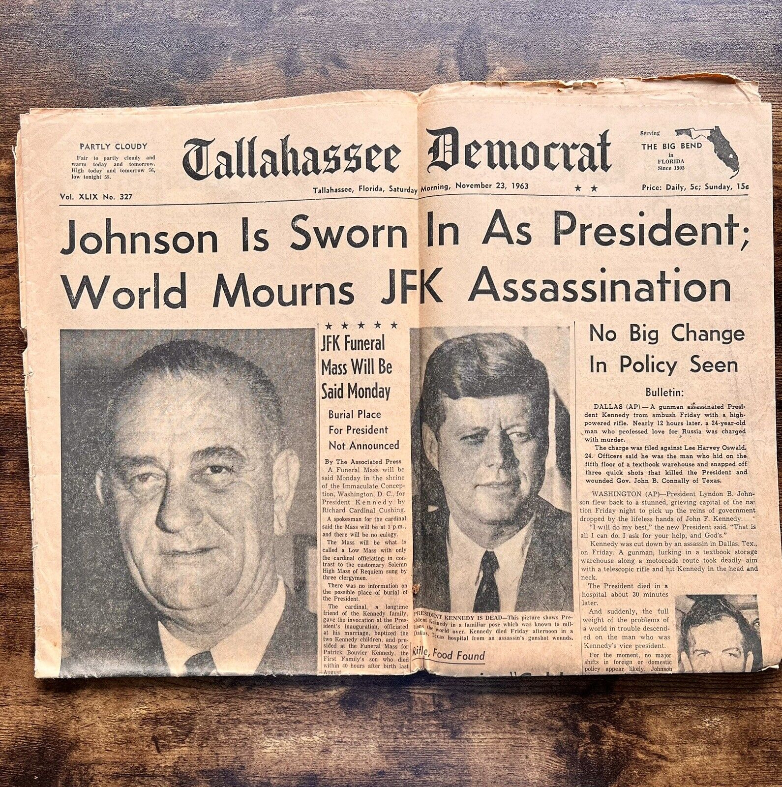 Tallahassee Democrat Johnson is Sworn in as President November 23 1963 Newspaper