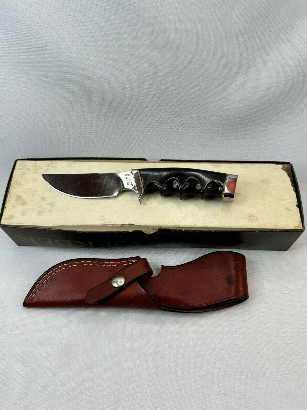 GERBER USA 1970th 450S Hunter-Skinner knife African Zebrawood handle, sheath NIB