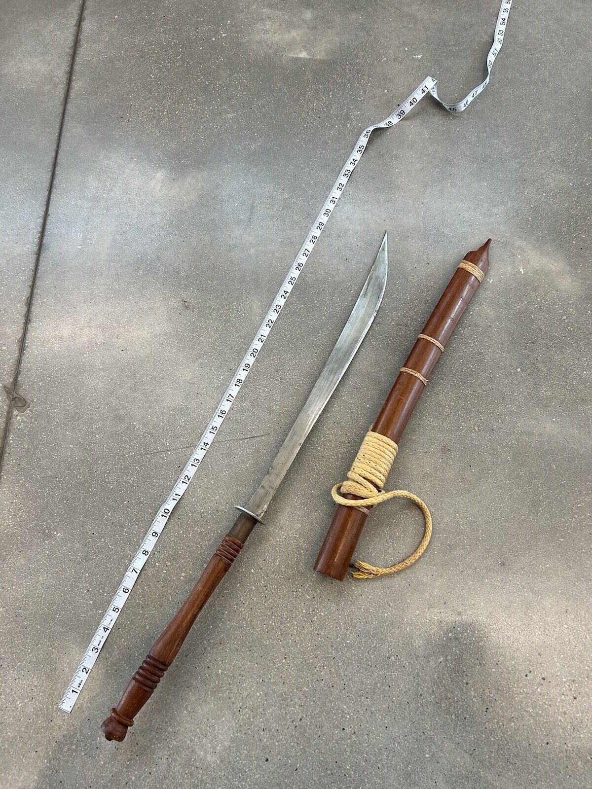 Vintage dah/daab Thai/Vietnam Sword with Sheath