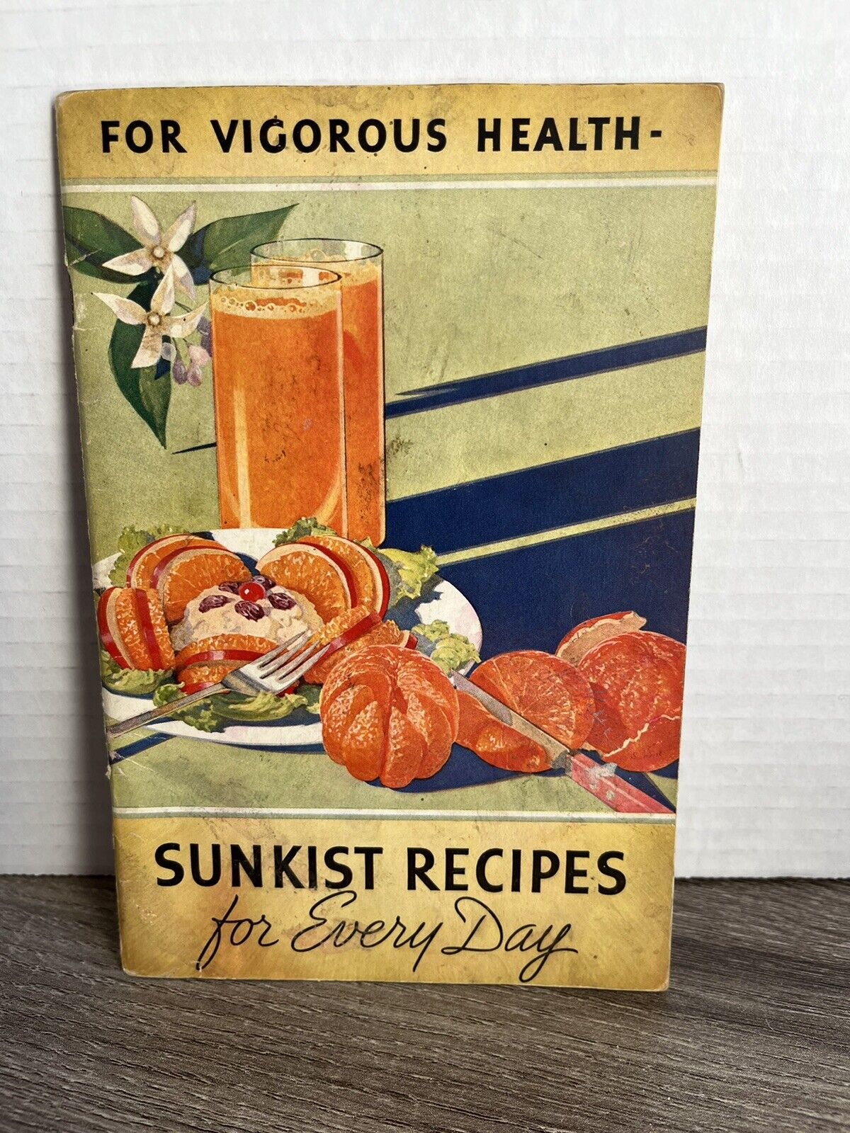 Vintage 1936 Sunkist Recipes for Vigorous Health - Oranges and Lemons