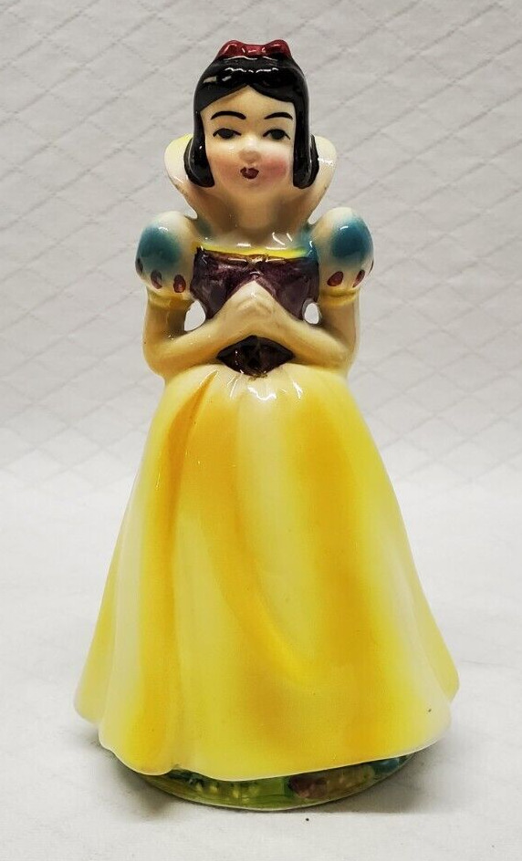Vintage Walt Disney Snow White Wales Porcelain Figurine 1960 Made In Japan