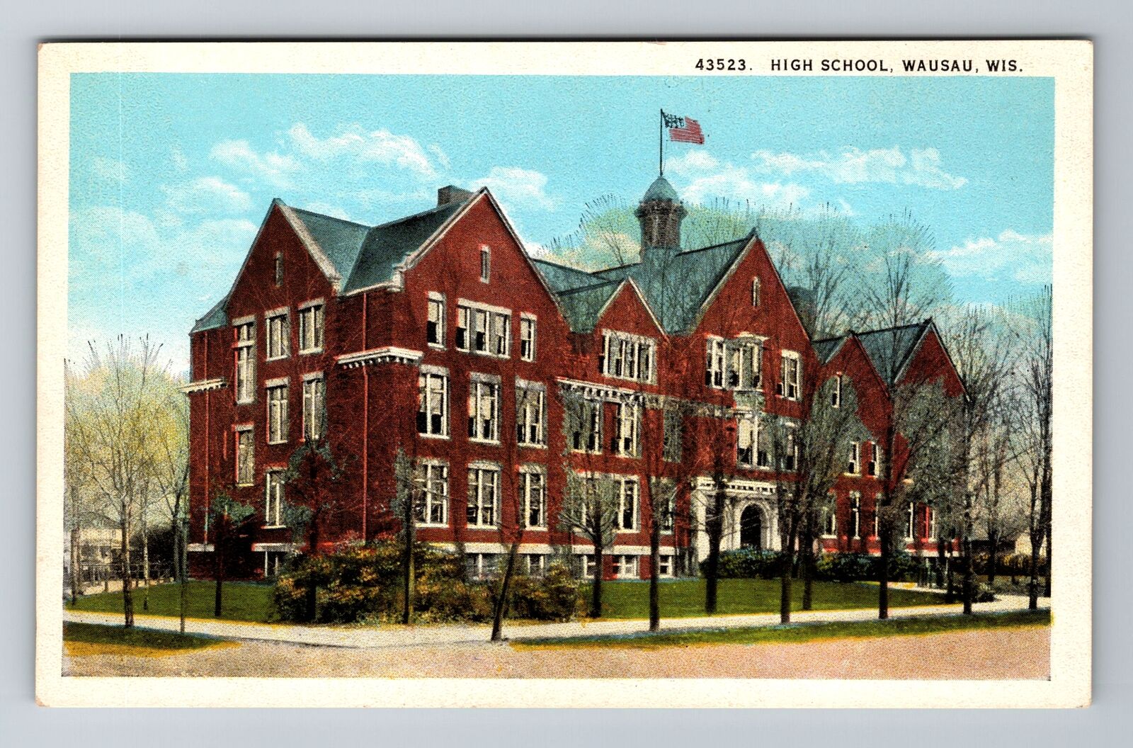 Wausau, WI-Wisconsin, High School Building Antique, Vintage Souvenir Postcard