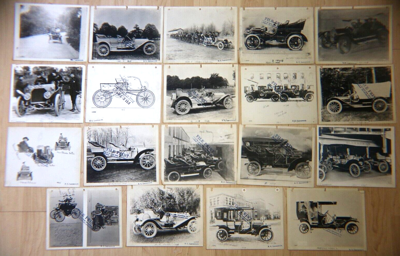 1904-1910 oldsmobile concept,dealer ,press photos ? lot of 19 file print 