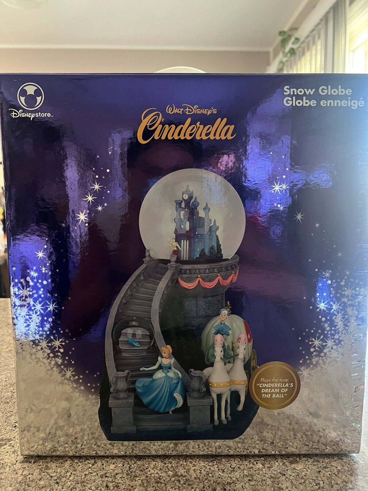 Disney Store Cinderella Staircase Snow globe Yellow water And Original Box