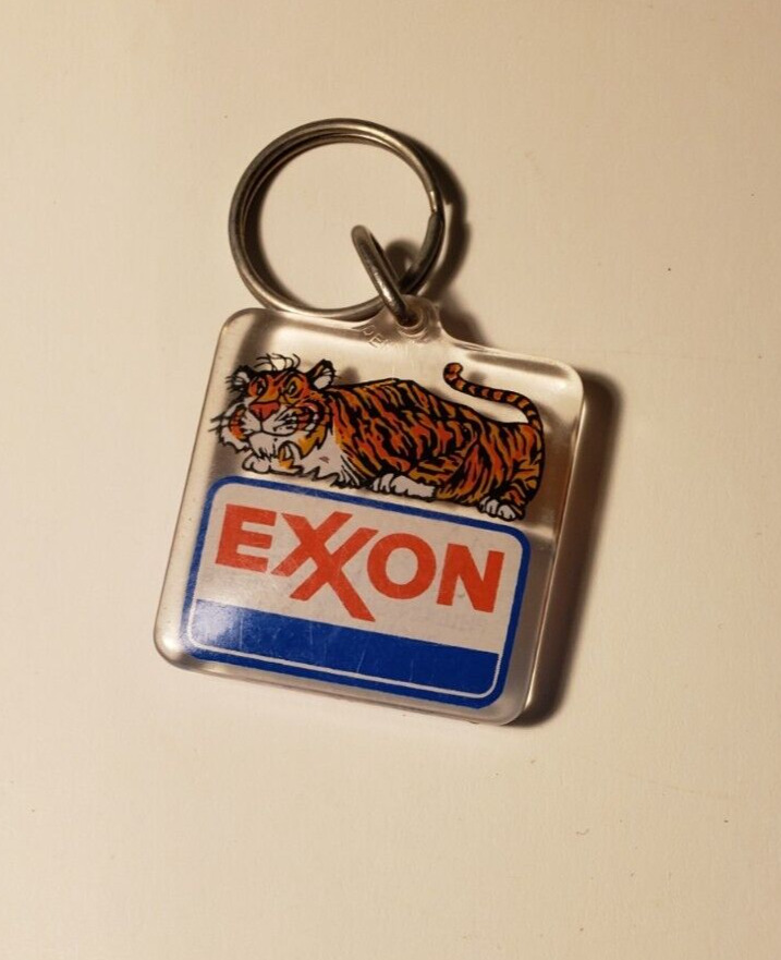 Vintage Keychain Exxon Gasoline Gas Oil Philly PA