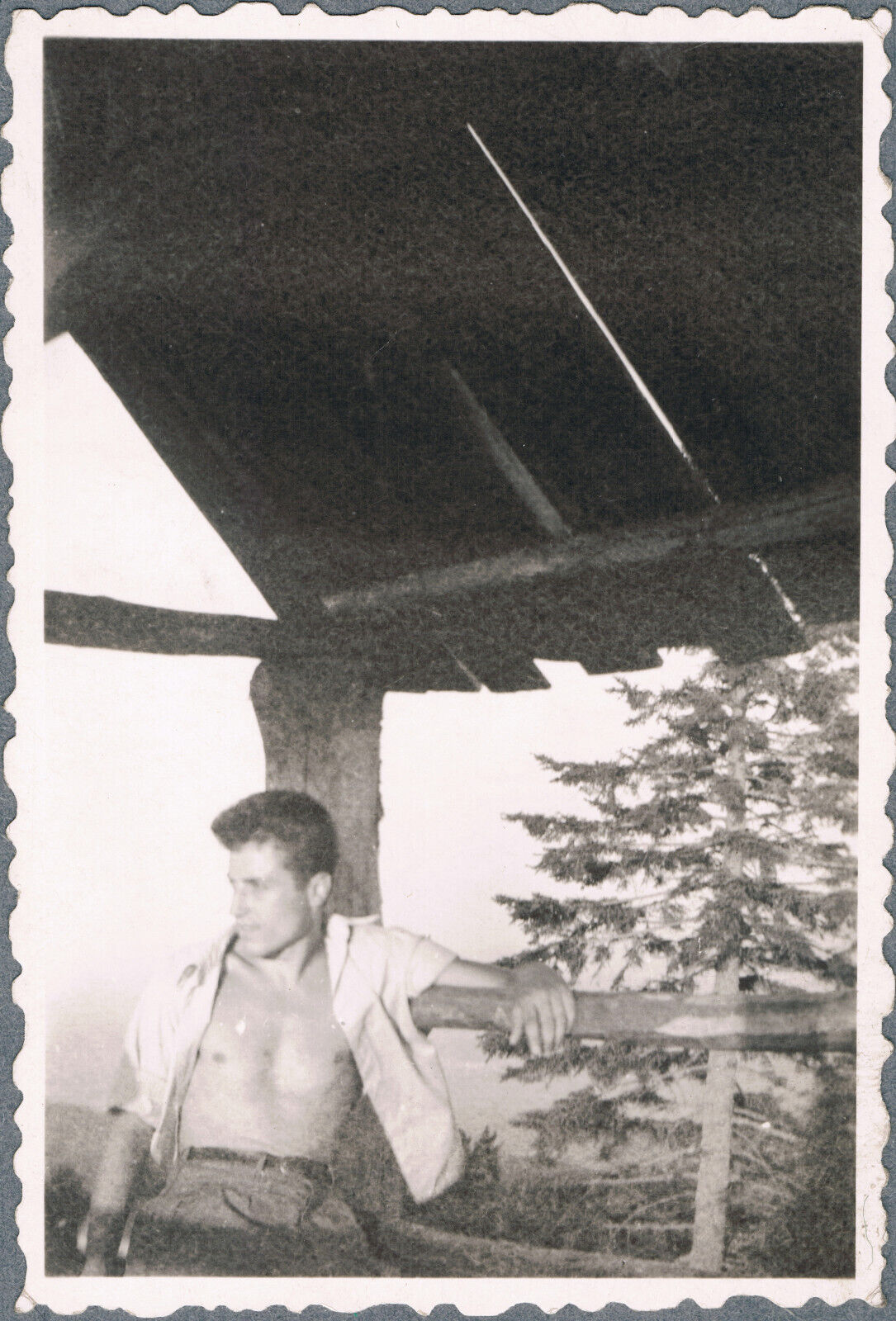 Beefcake Bulge Shirtless Man Trunks Gay Interest Vintage Snapshot Photo