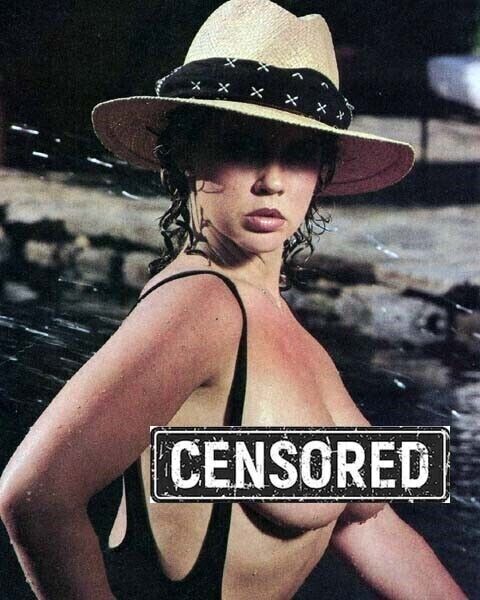 Linda Blair poses in open bathing suit wearing sun hat 8x10 real photo