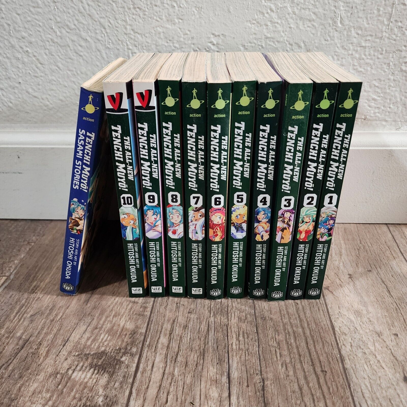 The All New Tenchi Muyo Complete English Manga Set Series Volumes 1-10 + Sasami