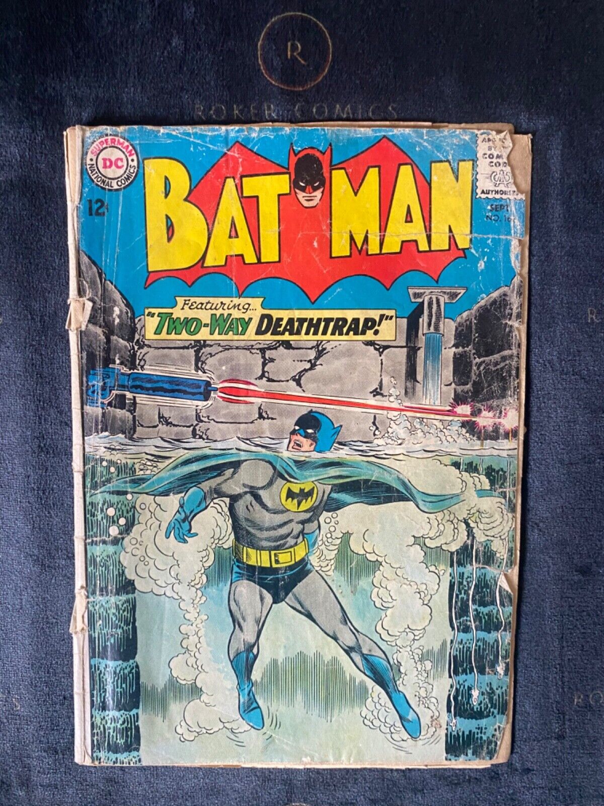 RARE Low Grade 1964 Batman #166