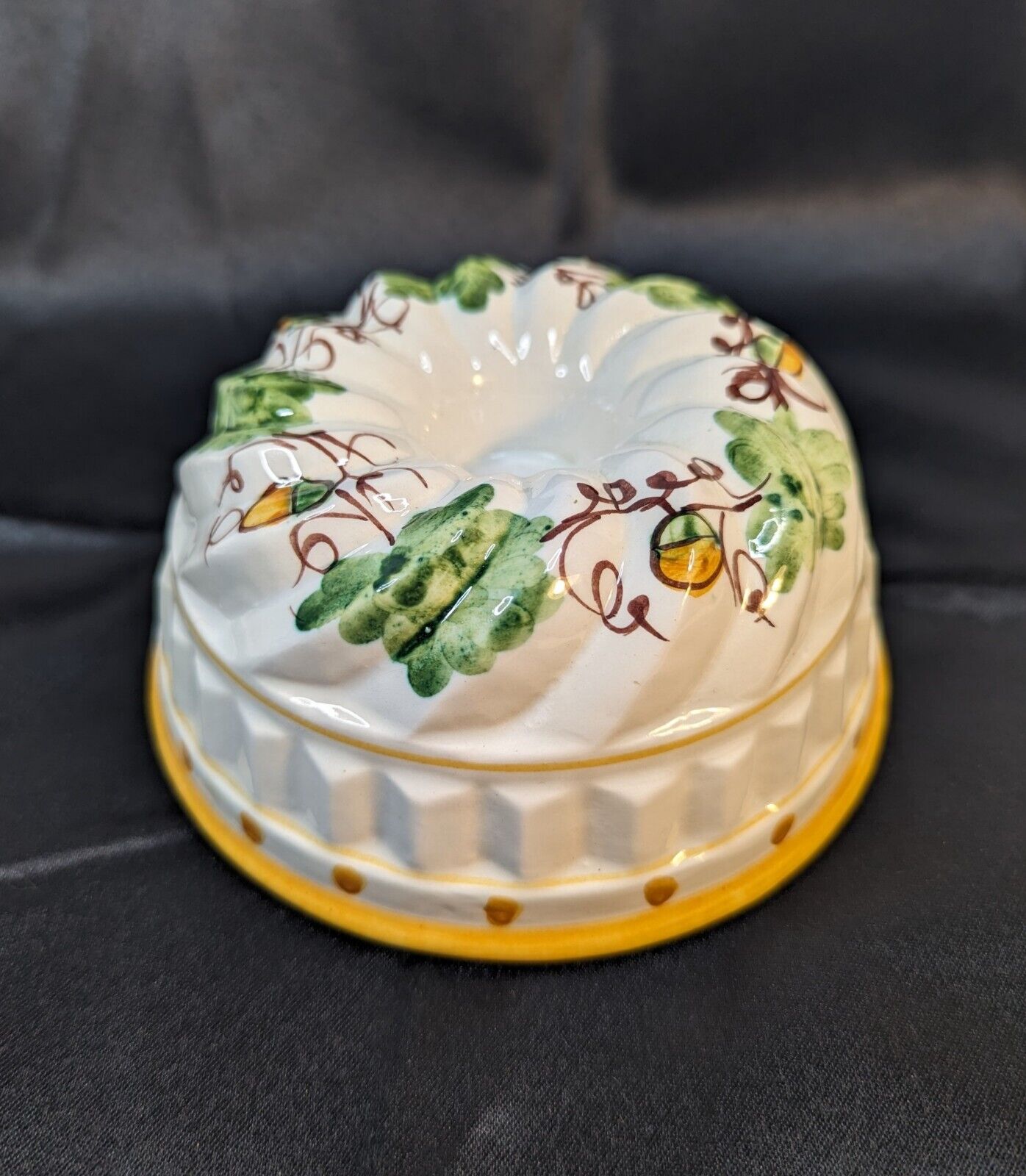 Bassano Bundt Cake Mold Vintage Ceramic Faience Ceramiche ABC Floral Italy